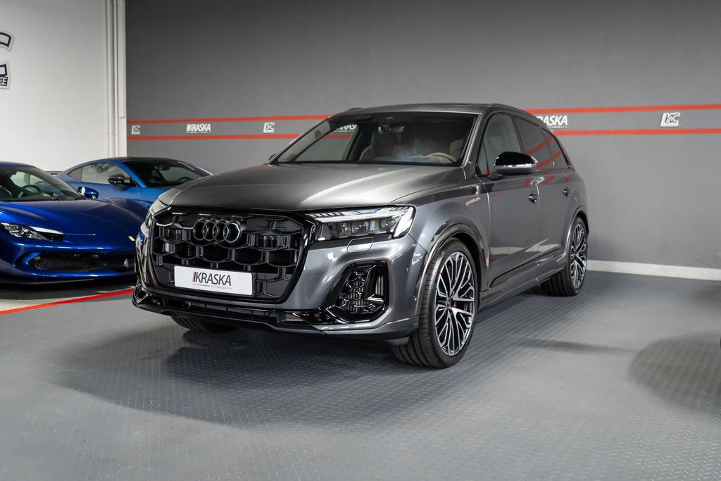 Audi SQ7 2025