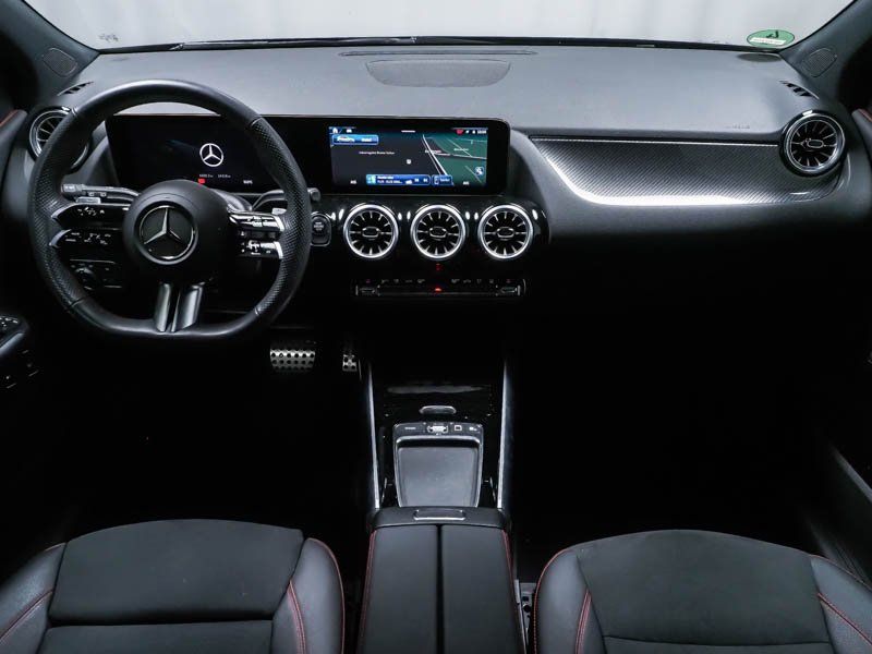 Mercedes-Benz B 250 2025