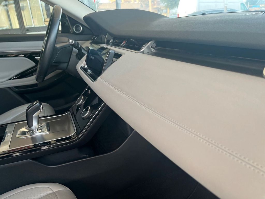Land Rover Range Rover Evoque 2022