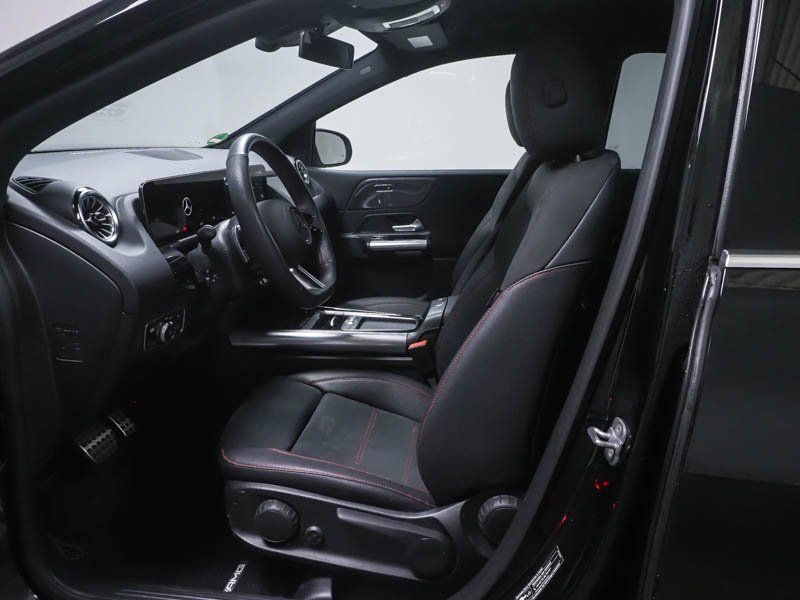 Mercedes-Benz B 250 2025