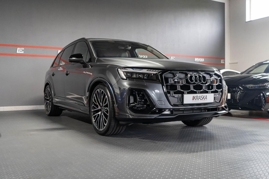 Audi SQ7 2025