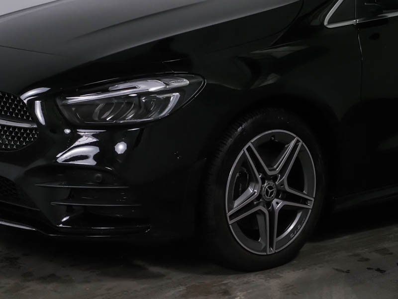 Mercedes-Benz B 250 2025