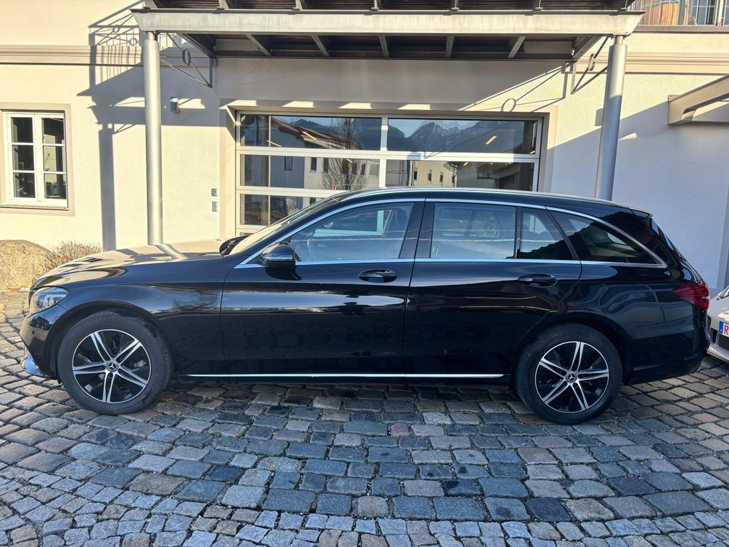 Mercedes-Benz 220 2019