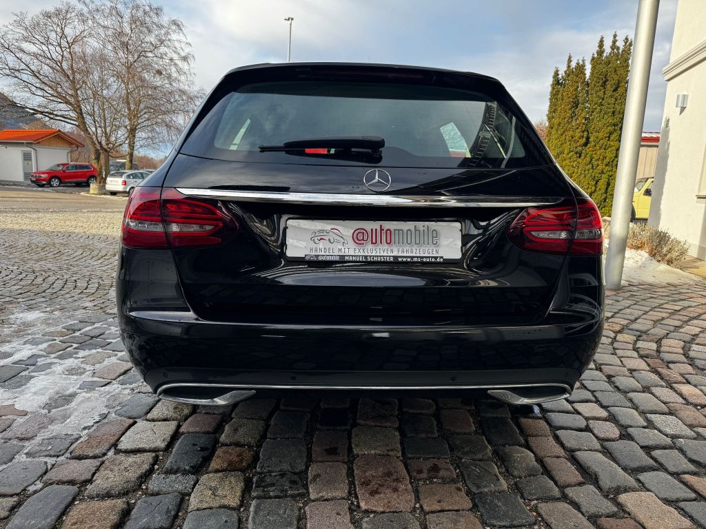 Mercedes-Benz 220 2019