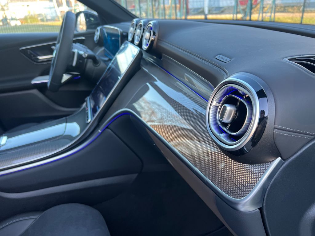 Mercedes-Benz GLC 300 2026