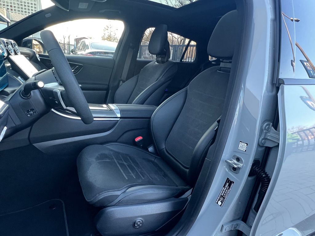 Mercedes-Benz GLC 300 2026