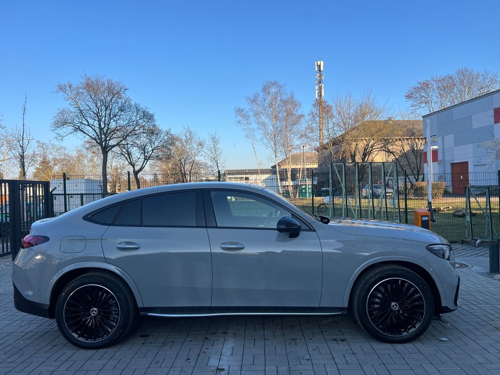 Mercedes-Benz GLC 300 2026