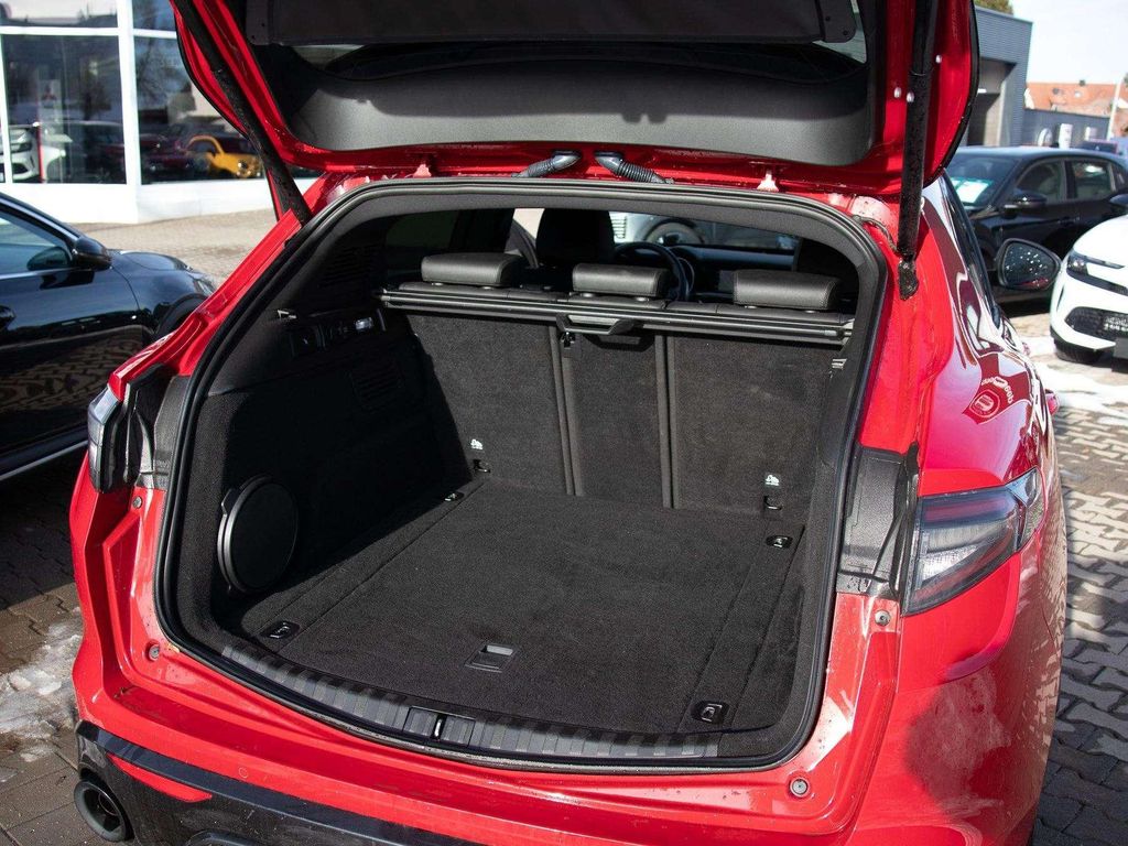 Alfa Romeo Stelvio 2024