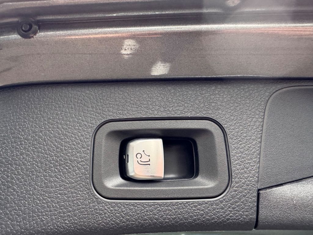 Mercedes-Benz C 300 2020