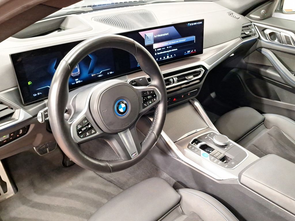 BMW i4 2023