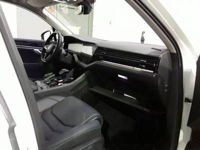 Volkswagen Touareg 2025