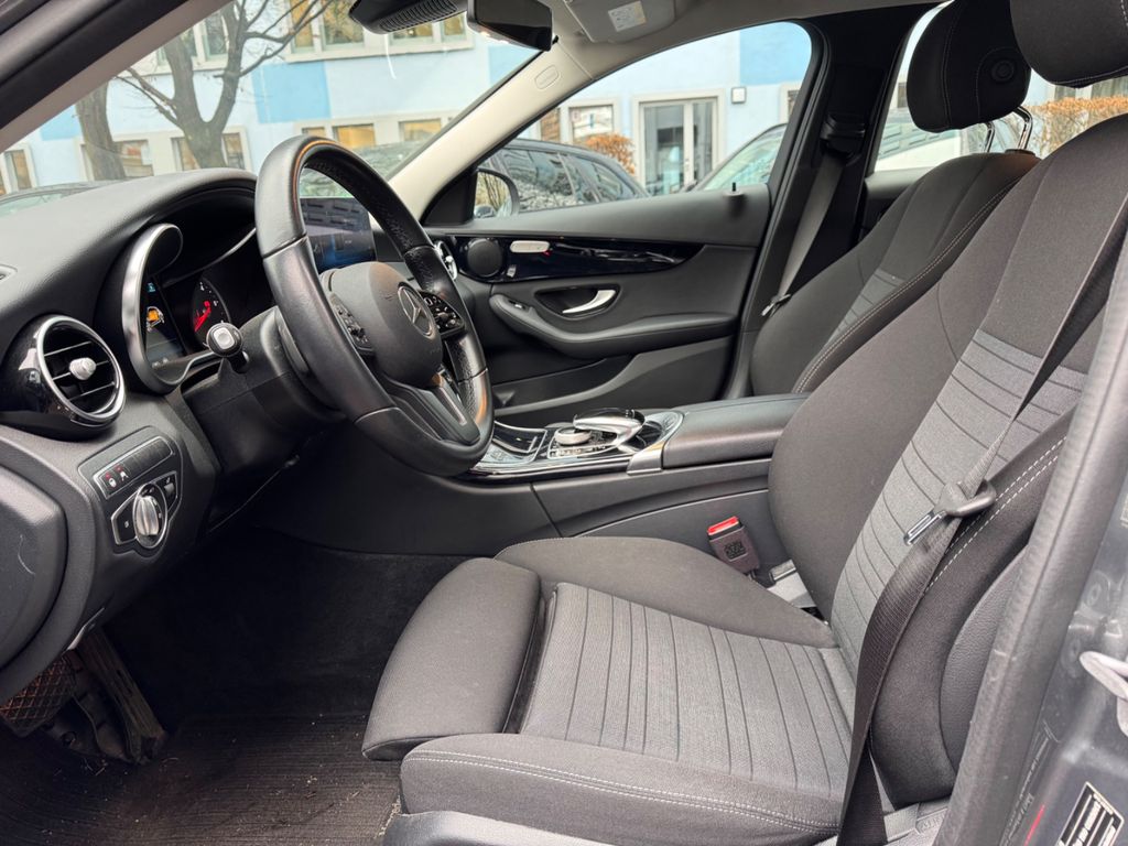 Mercedes-Benz C 300 2020