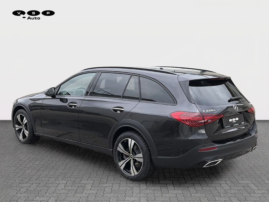 Mercedes-Benz C 220