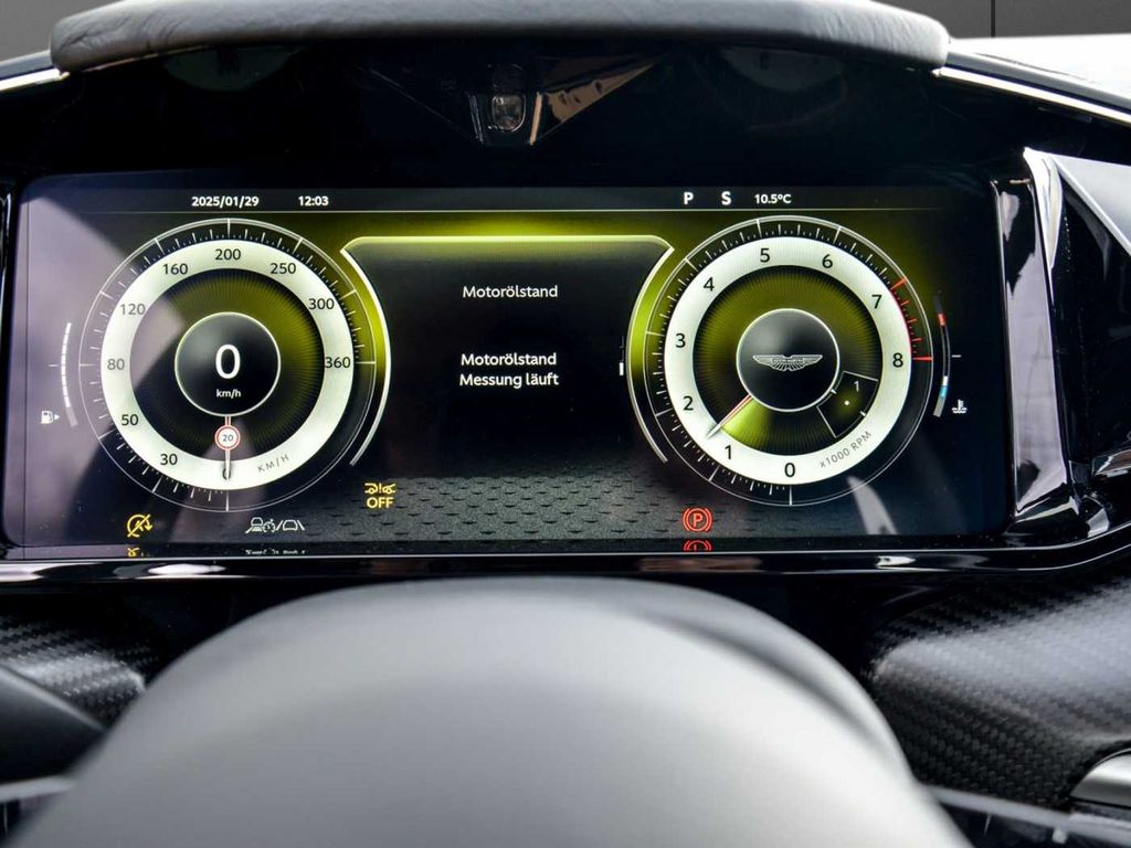 Aston Martin V8 Vantage 2026