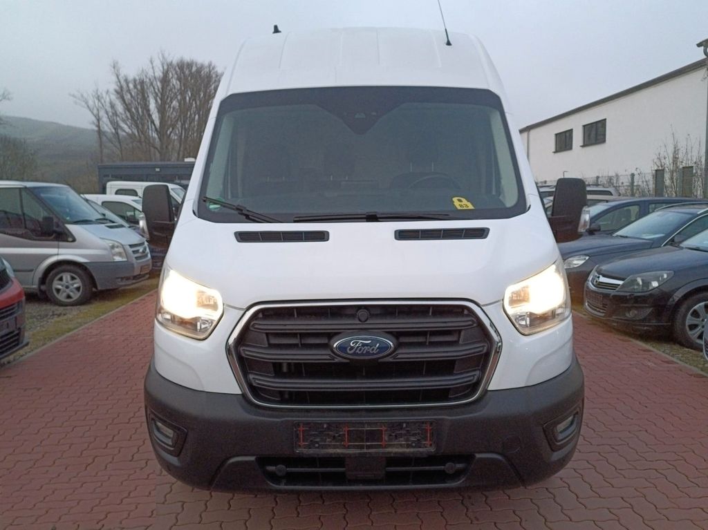 Ford Transit 2019