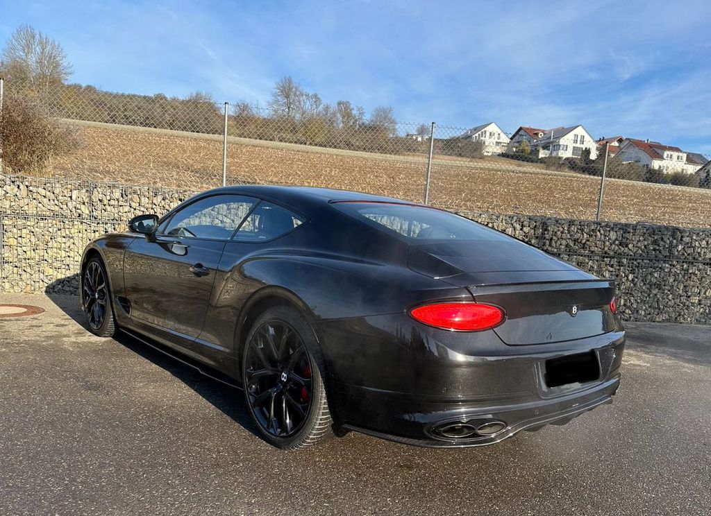 Bentley Continental GT 2023