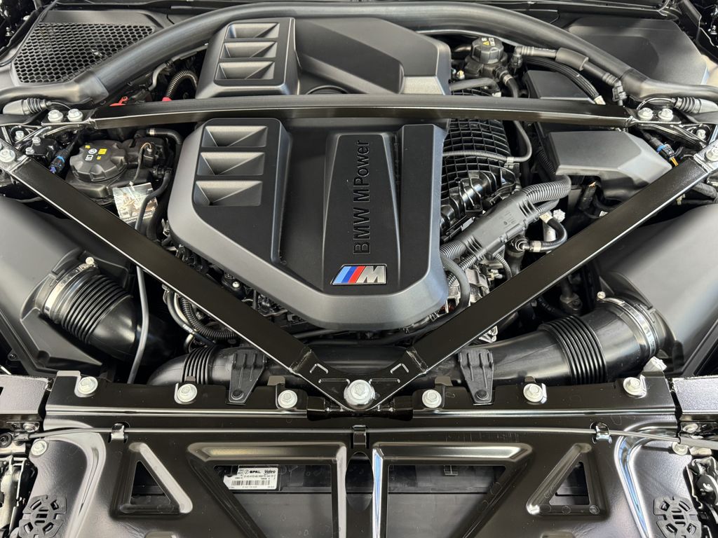 BMW M4 2025