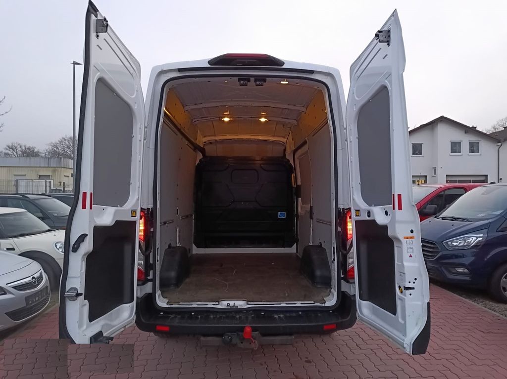 Ford Transit 2019