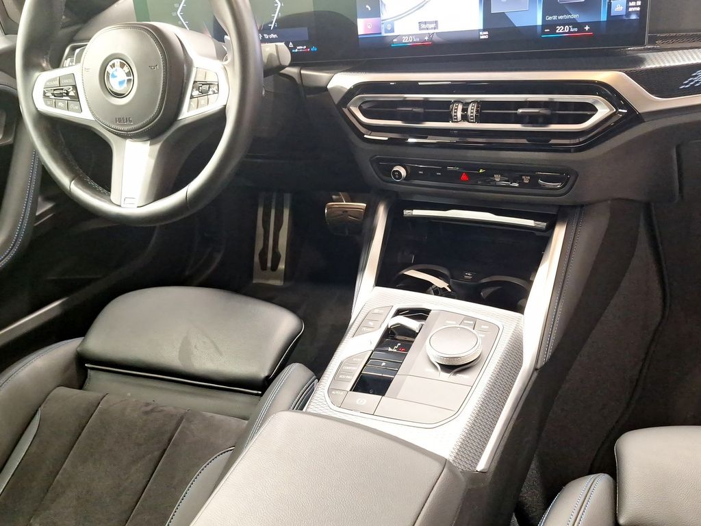 BMW 230 2023