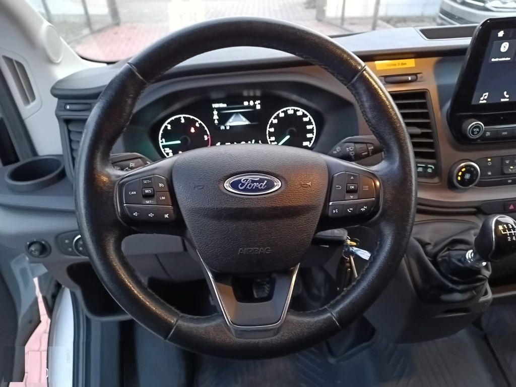 Ford Transit 2019