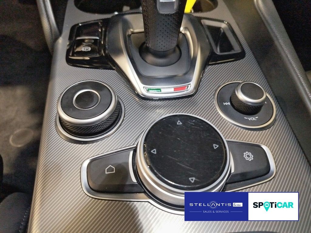 Alfa Romeo Giulia 2023