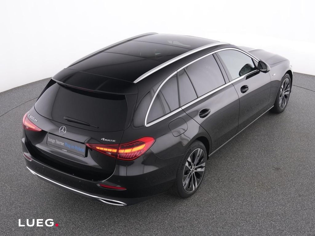 Mercedes-Benz C 300 2025