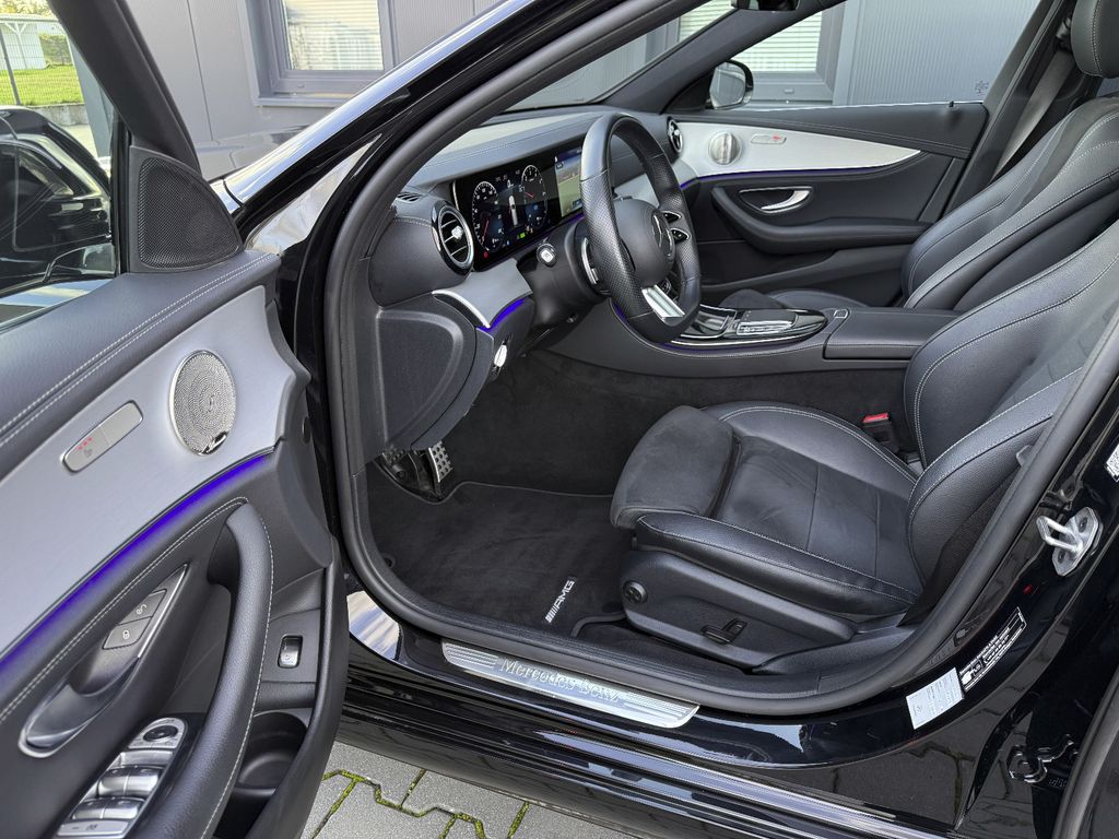 Mercedes-Benz E 300 2022