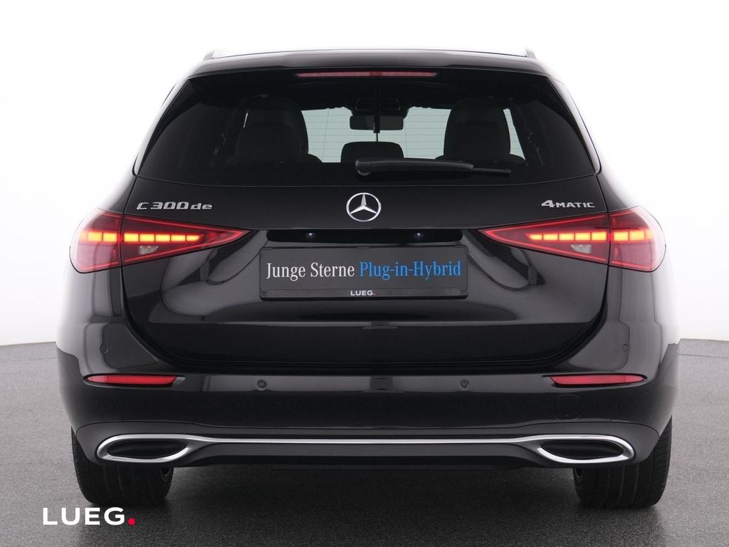 Mercedes-Benz C 300 2025