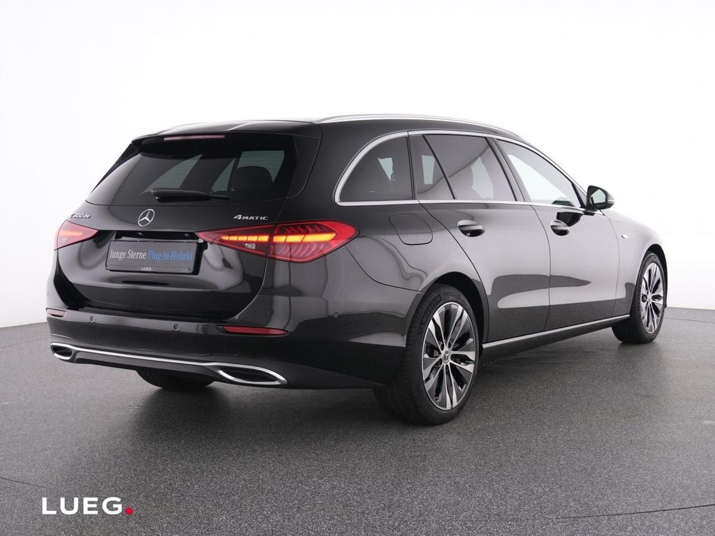 Mercedes-Benz C 300 2025