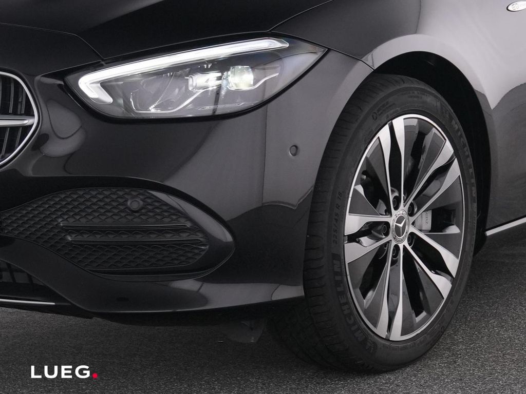 Mercedes-Benz C 300 2025