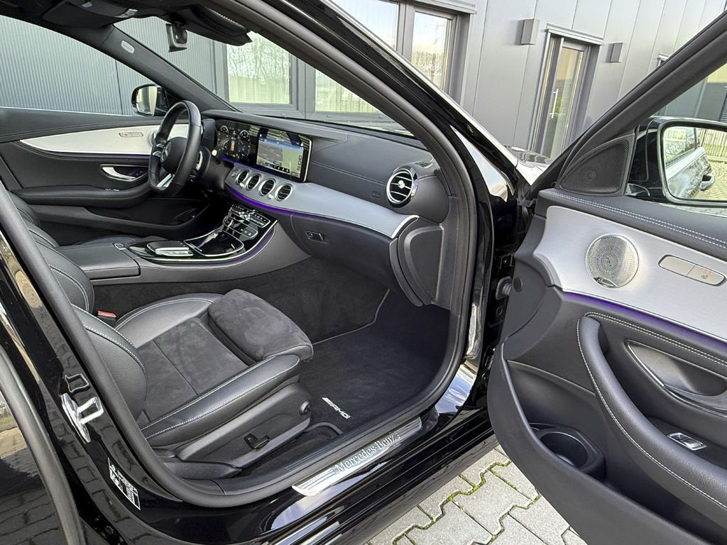 Mercedes-Benz E 300 2022