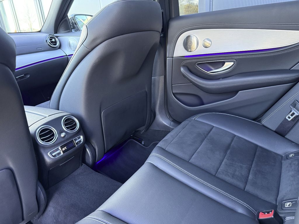 Mercedes-Benz E 300 2022