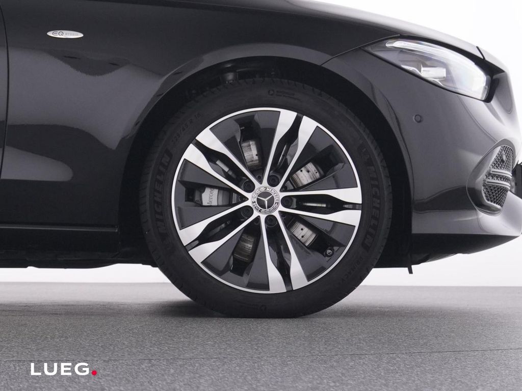 Mercedes-Benz C 300 2025