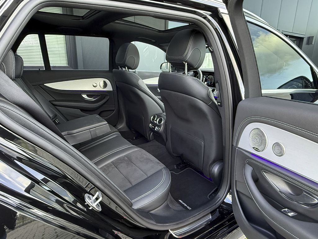 Mercedes-Benz E 300 2022