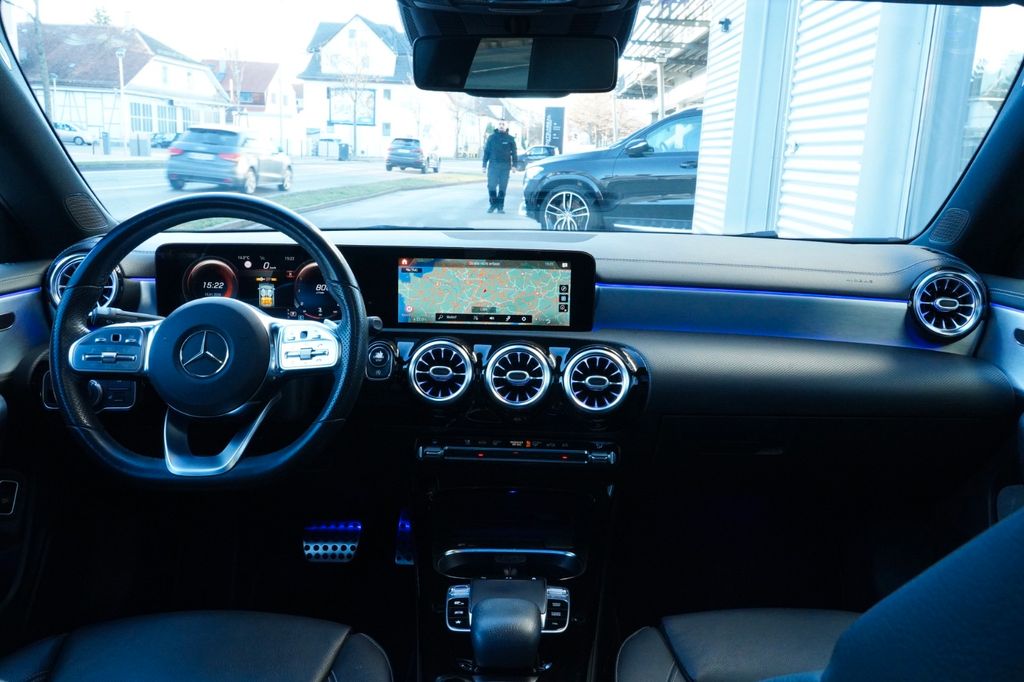 Mercedes-Benz CLA 200 2019