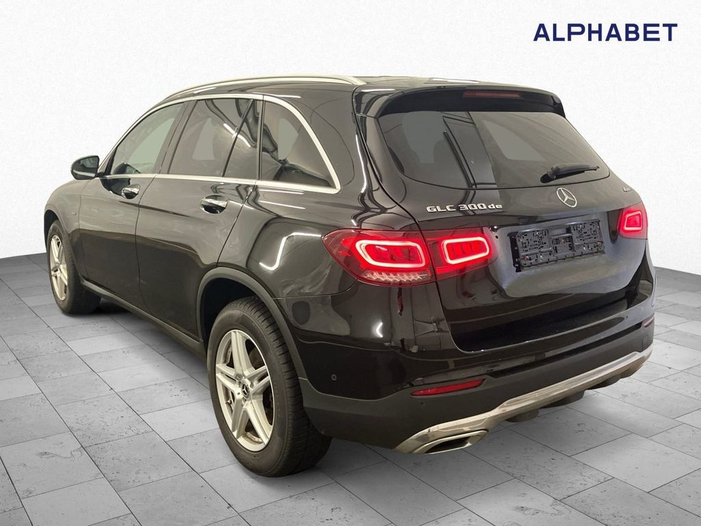 Mercedes-Benz GLC 300 2021