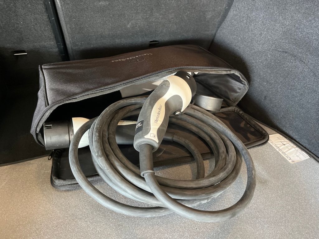 Mercedes-Benz GLC 300 2021