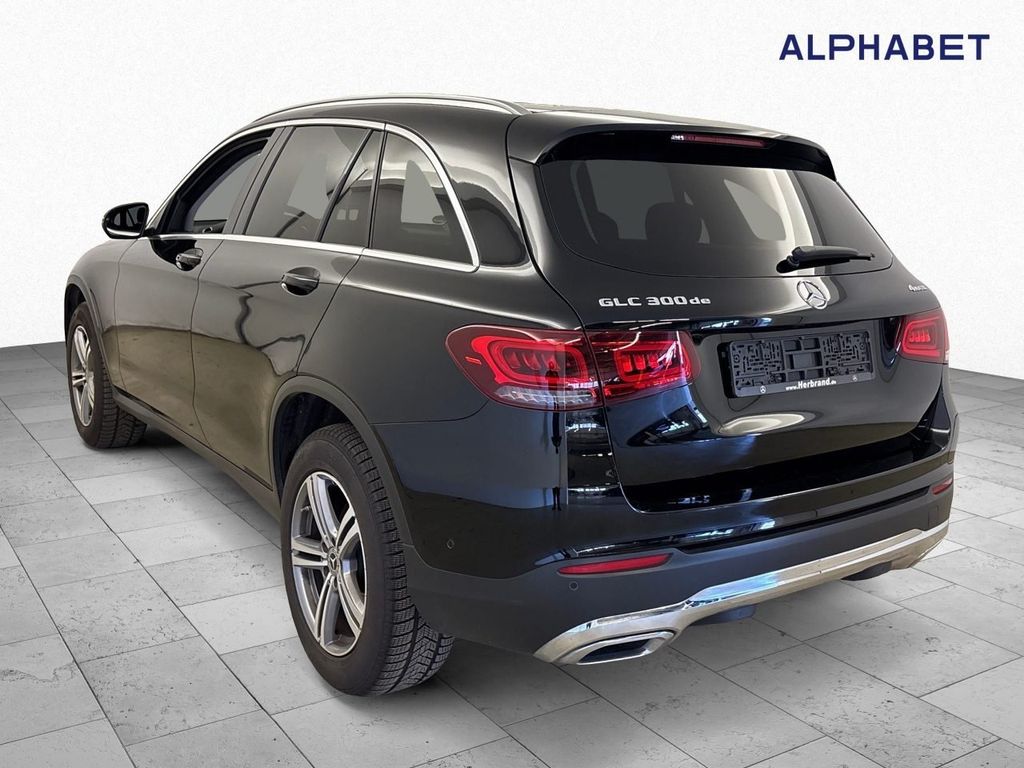 Mercedes-Benz GLC 300 2021
