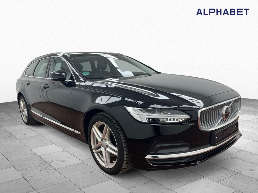 Volvo V90 2022