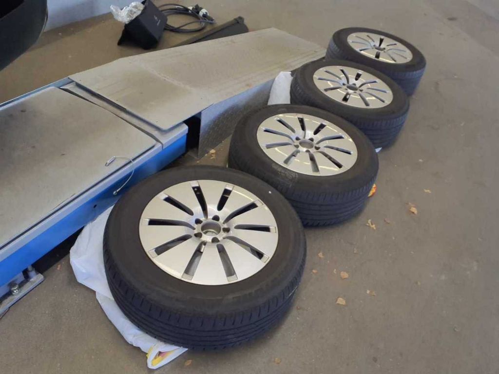 Mercedes-Benz GLC 300 2021