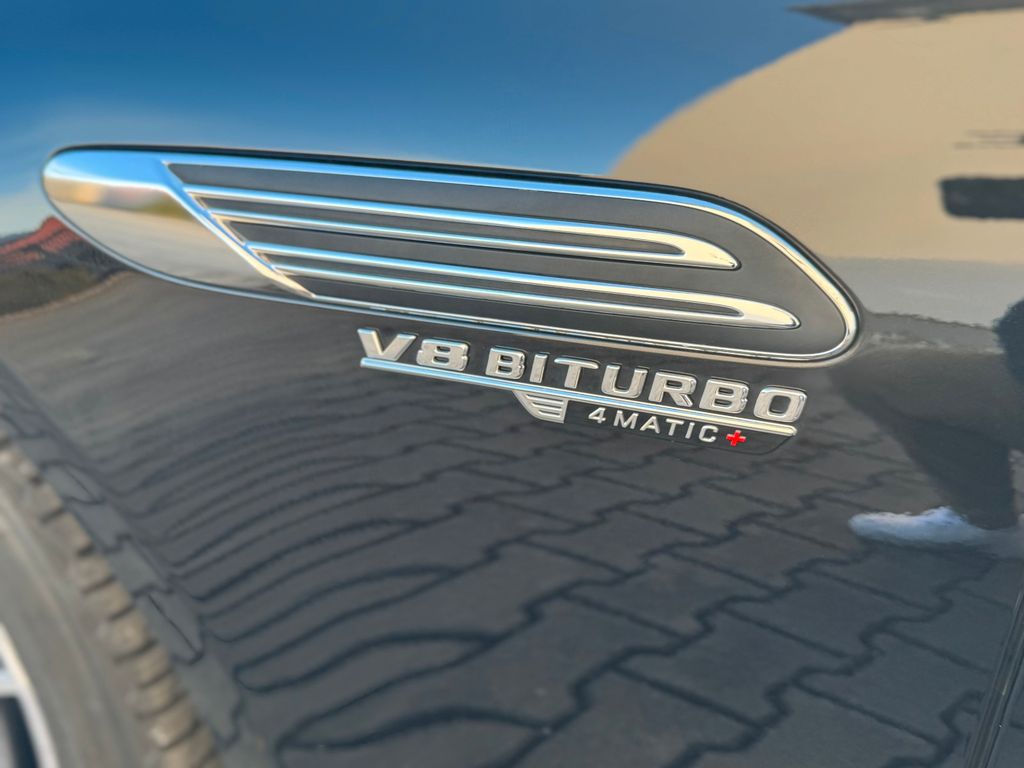 Mercedes-Benz SL 63 AMG 2024