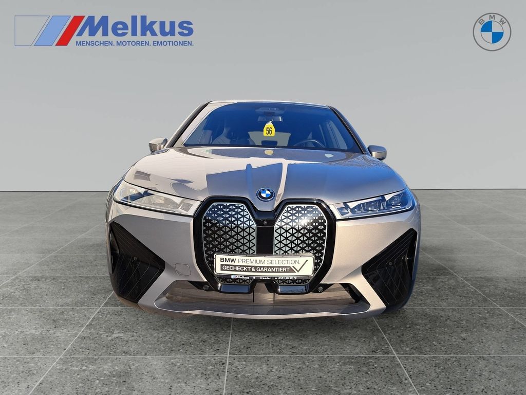 BMW iX 2023