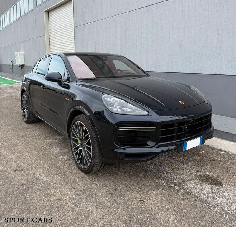 Porsche Cayenne 2022