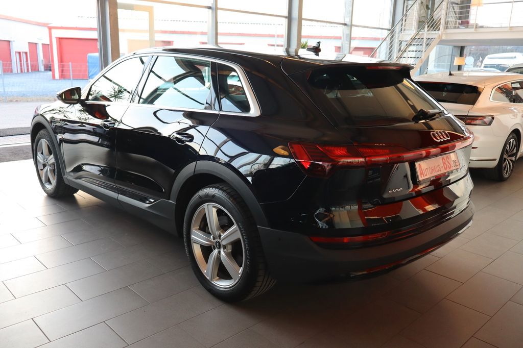 Audi e-tron 2022
