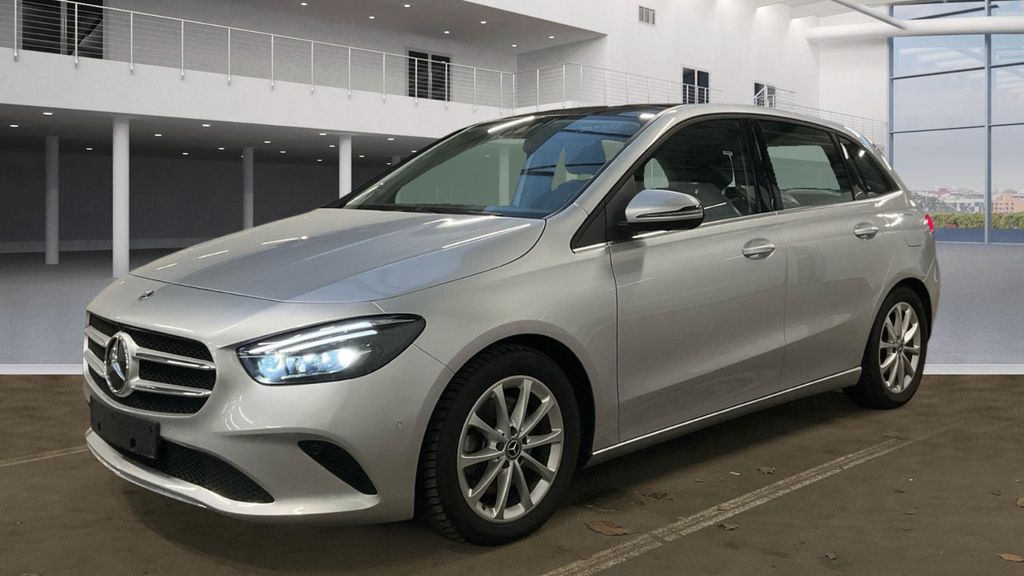 Mercedes-Benz B 220 2021