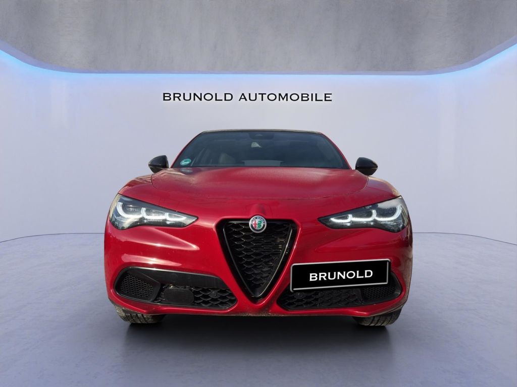 Alfa Romeo Stelvio 2023