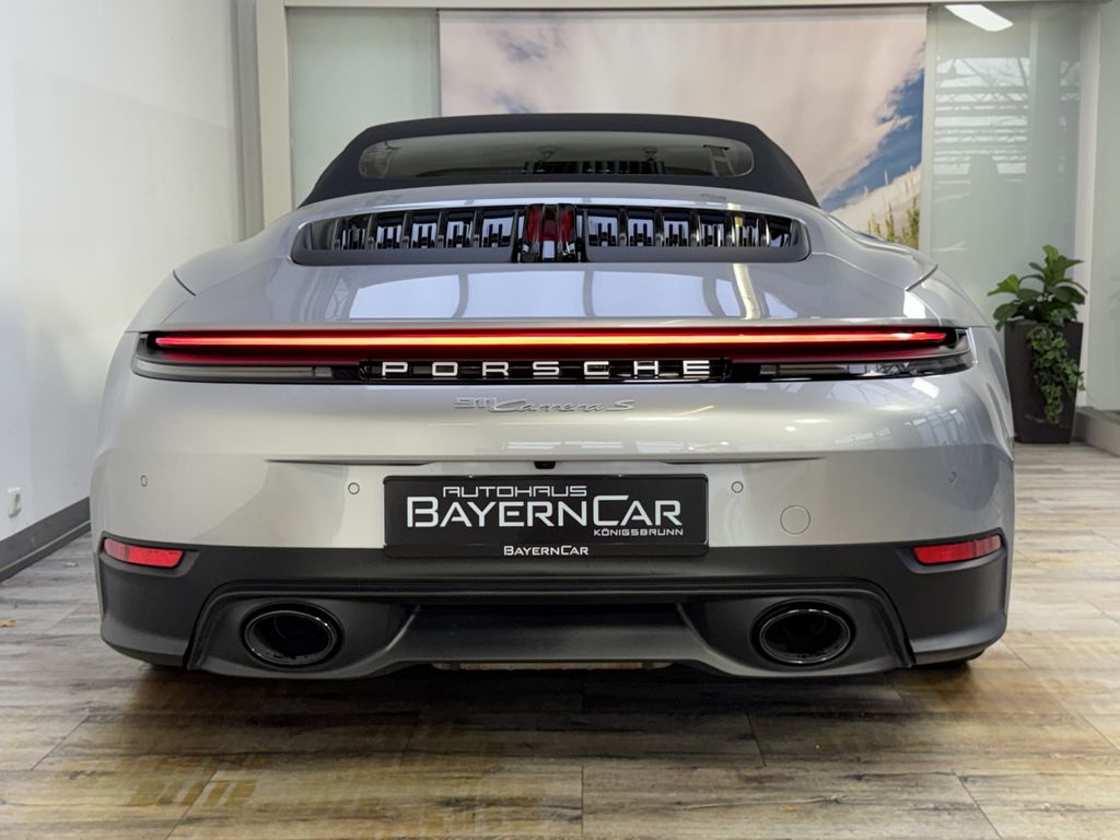 Porsche 992 2025