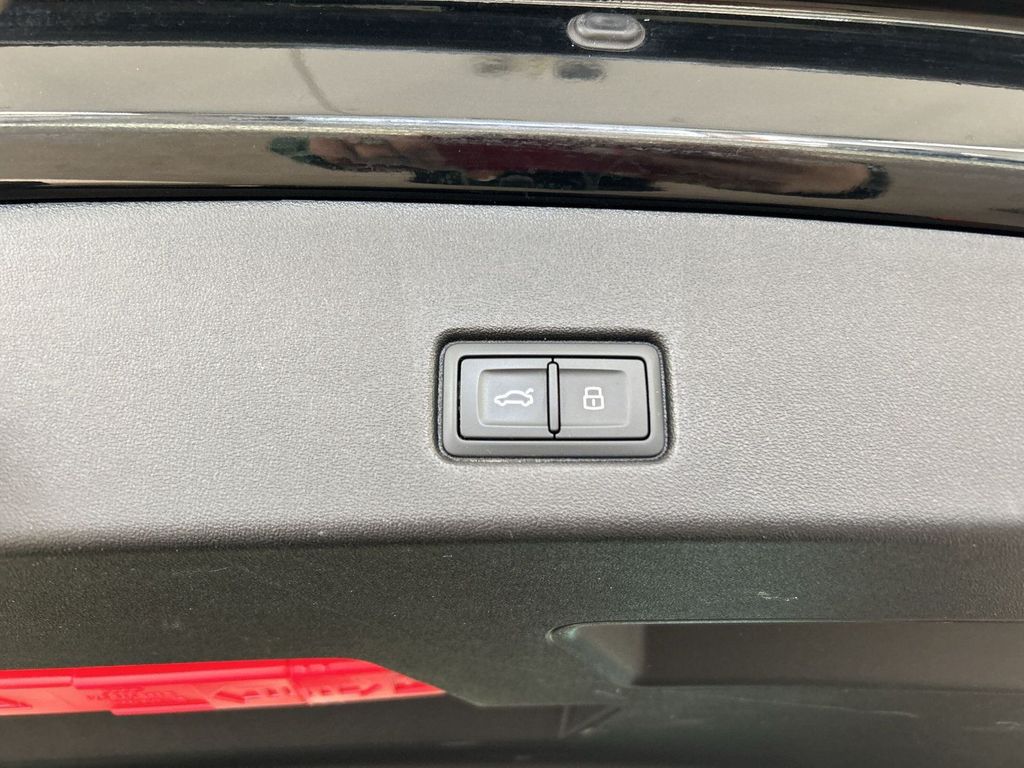 Audi Q4 e-tron 2023