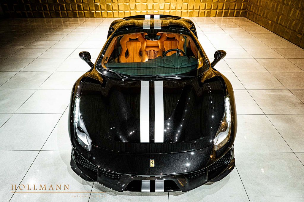 Ferrari 488 Pista 2021