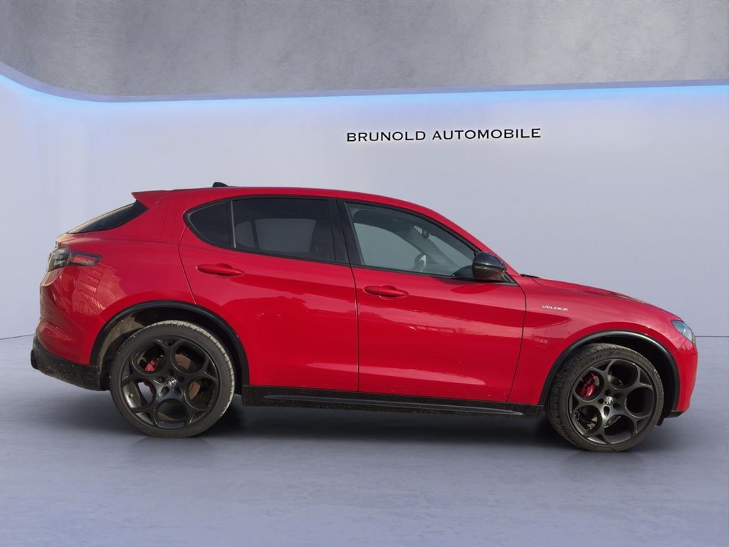 Alfa Romeo Stelvio 2023